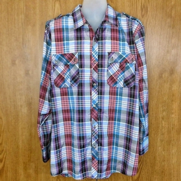 Brooklyn State Plaid Casual Button Down - Picture 6 of 6